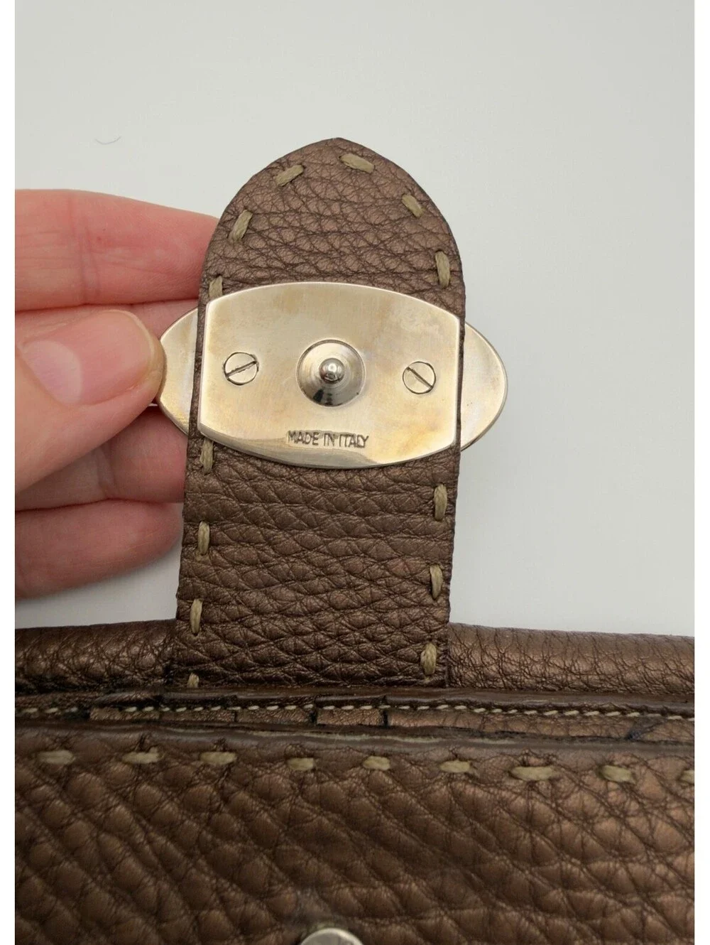 Authentic Fendi Selleria Small Bifold Wallet Hand-Stitched Roman Leather Brown
